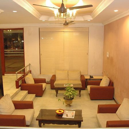 Hotel Saradharam Chidambaram Eksteriør bilde