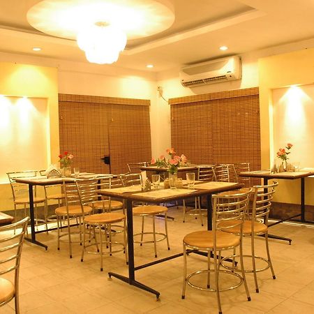 Hotel Saradharam Chidambaram Eksteriør bilde